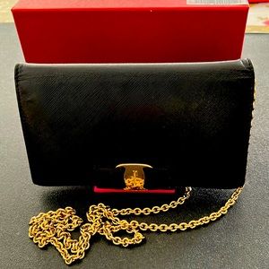 Ferragamo wallet on chain
